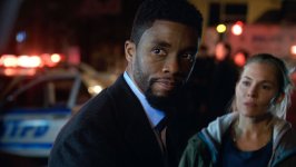 21 Bridges movie image 526734