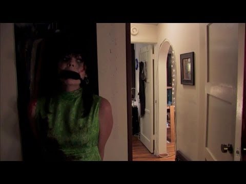 Entrance trailer