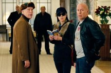 Red 2 – Movie Review – July 19, 2013 – The Second Take