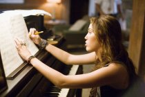 Miley Cyrus stars as Veronica 'Ronnie' Miller in Walt Disney Pictures' "The Last Song". 15758 photo