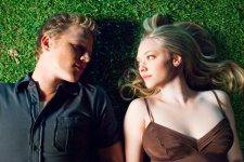Chris Egan and Amanda Seyfried star in Summit Entertainment's "Letters to Juliet". 18457 photo