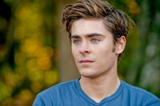 Zac Efron stars as Charlie St. Cloud in Universal Pictures' "Charlie St. Cloud". 18855 photo