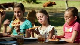 Miracles From Heaven movie image 287233