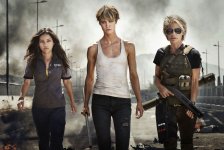 Photo credit: Kerry Brown ©2018 Skydance Productions and Paramount Pictures Corporation. All Rights Reserved. (from left to right) Natalia Reyes as “Dani Ramos”, Mackenzie Davis as “Grace”, Linda Hamilton as “Sarah Connor” 492675 photo