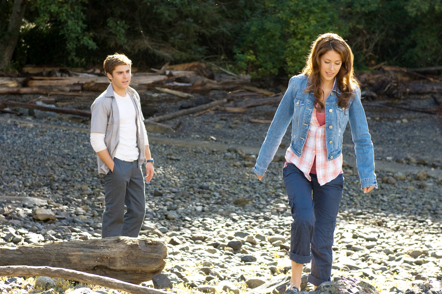  Zac Efron stars as Charlie St. Cloud and Amanda Crew stars as Tess Carroll in Universal Pictures' &quot;Charlie St. Cloud&quot;.