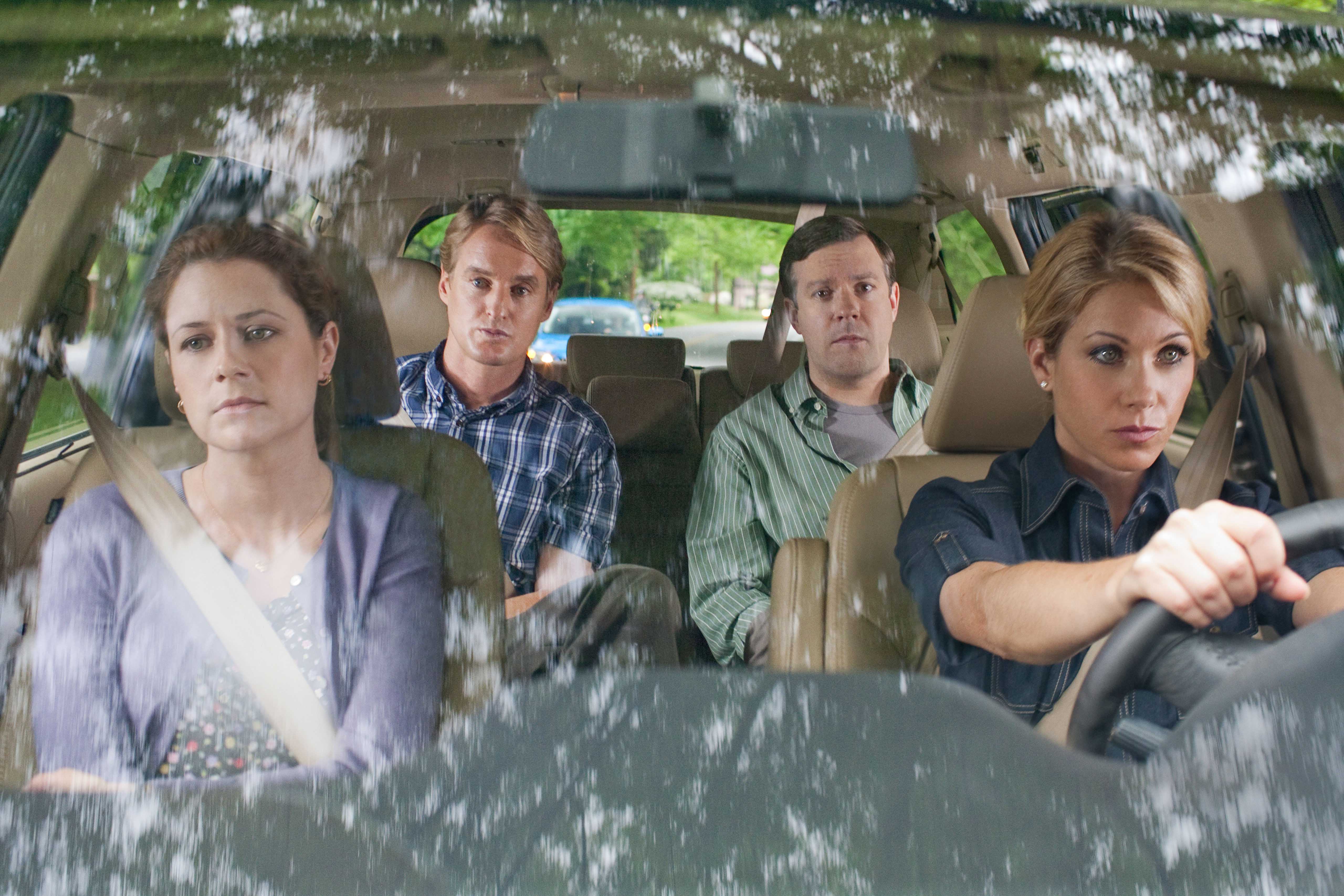  Jenna Fischer as Maggie, Owen Wilson as Rick, Jason Sudeikis as Fred and Christina Applegate as Grace in New Line Cinema's comedy HALL PASS, a Warner Bros. Pictures release.