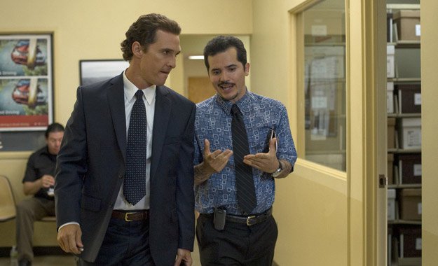  Mick Haller (Matthew McConaughey, left) and Val Valenzuela (John Leguizamo, right) in The Lincoln Lawyer. Photo credit: Saeed Adyani 
