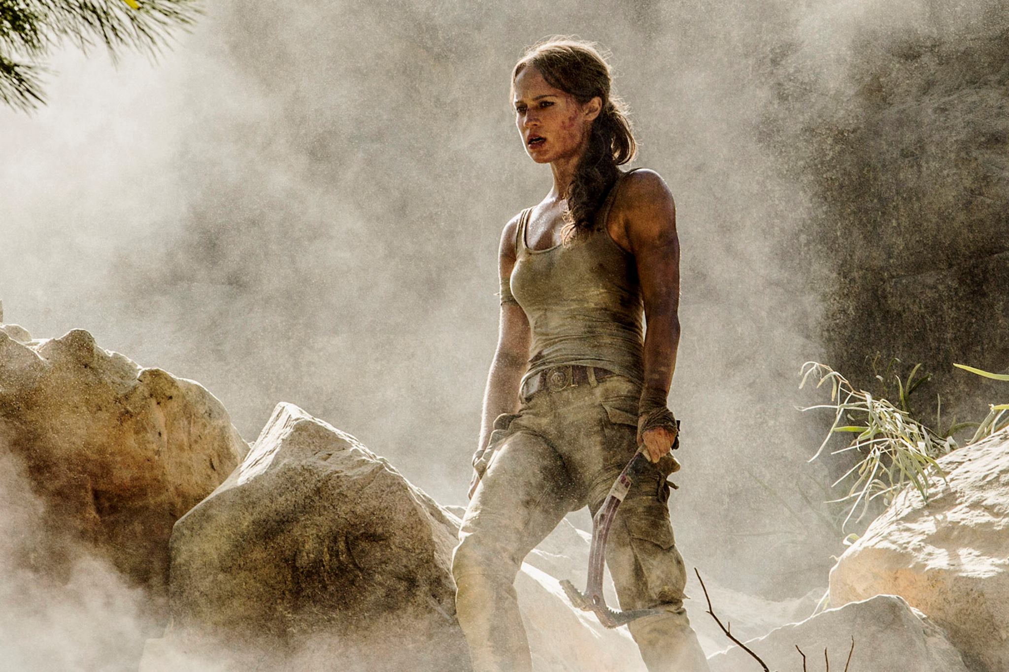  ALICIA VIKANDER as Lara Croft in Warner Bros. Pictures and Metro-Goldwyn-Mayer Pictures&rsquo; action adventure &ldquo;TOMB RAIDER,&rdquo; opening March 16, 2018. Photo by Ilzek Kitshoff 
