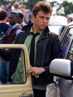 Dancer Kenny Wormald takes over as Ren McCormack, a big-city kid who moves to the country only to find the town has placed a ban on dancing.