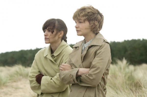 Never Let Me Go (2010) movie photo - id 27647