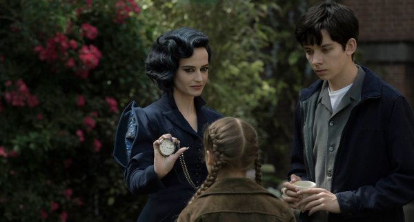 Miss Peregrine's Home for Peculiar Children (2016) movie photo - id 311511