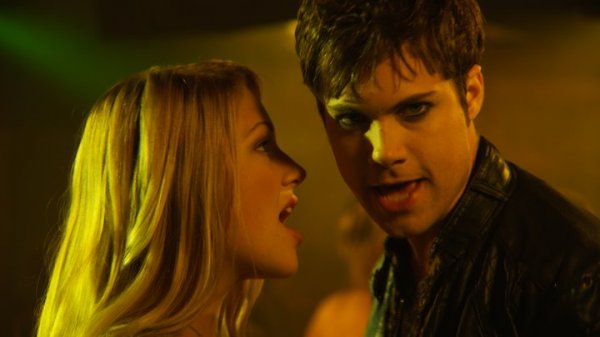 I Kissed a Vampire (2012) movie photo - id 85335