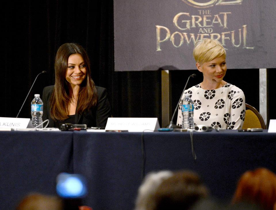  Mila Kunis and Michelle Williams speak at the panel.