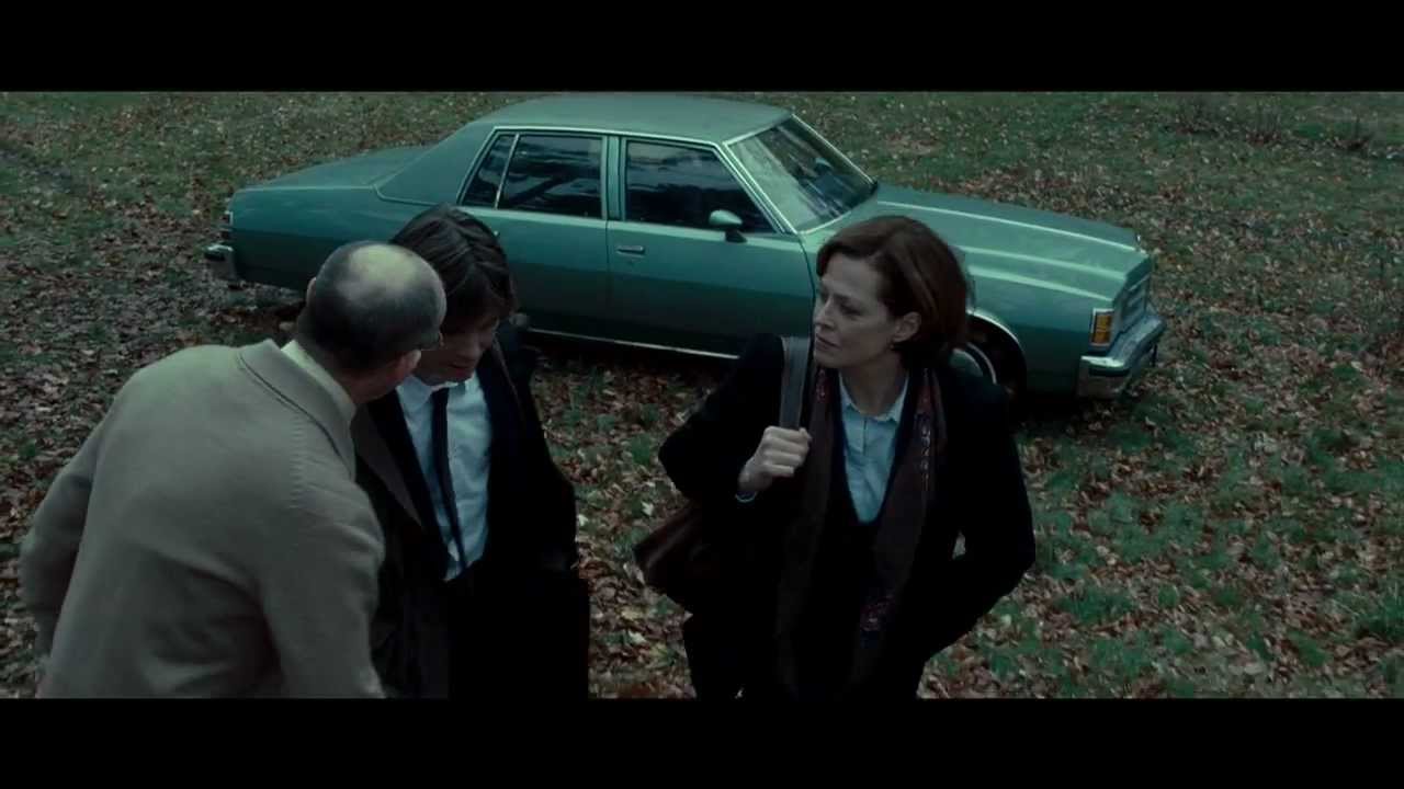 Watch Red Lights Theatrical Trailer — Official Trailer