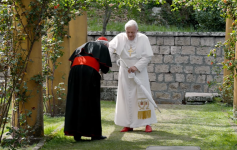 The Two Popes movie image 537930
