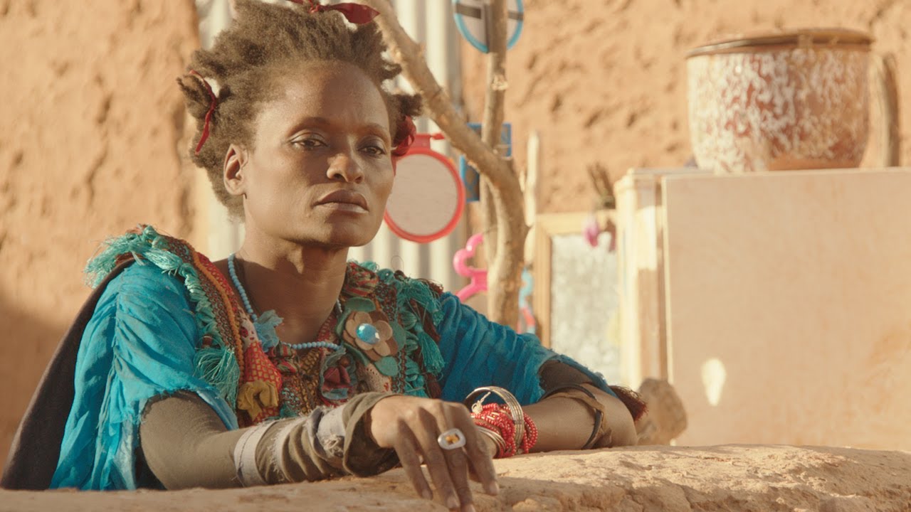 watch Timbuktu Theatrical Trailer