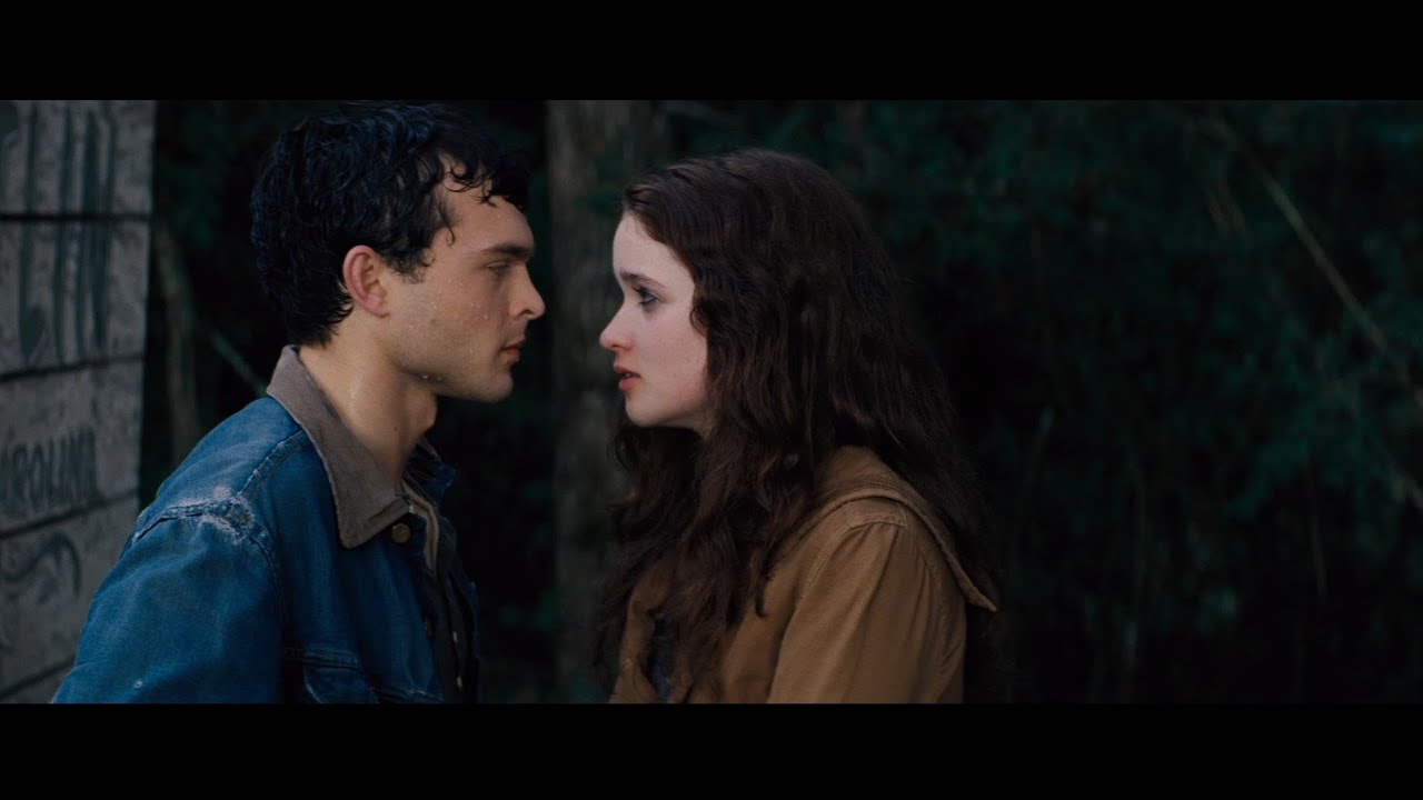 watch Beautiful Creatures Theatrical Trailer #1