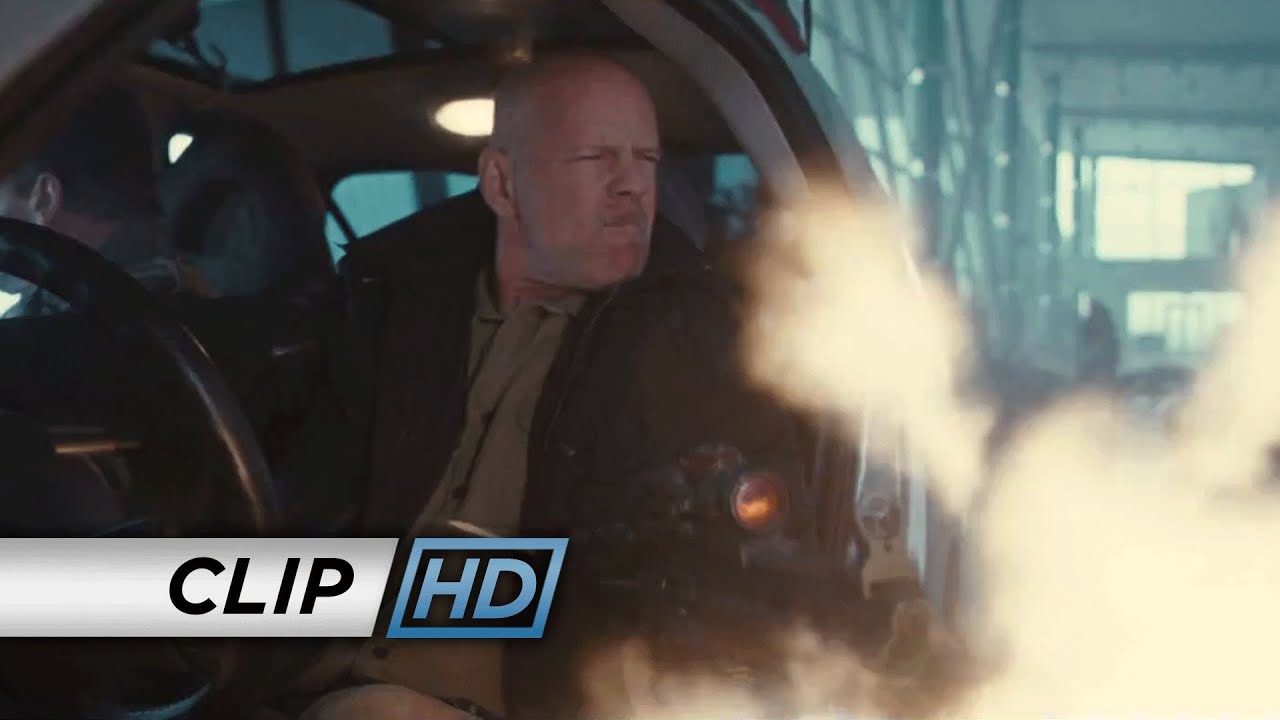 watch The Expendables 2 Video Clip: 'Smart Car'
